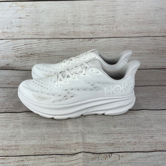 Hoka One Clifton 9 Womens Sz 11B Running Shoes Triple White - TRIED ON ONLY! - Picture 6 of 9